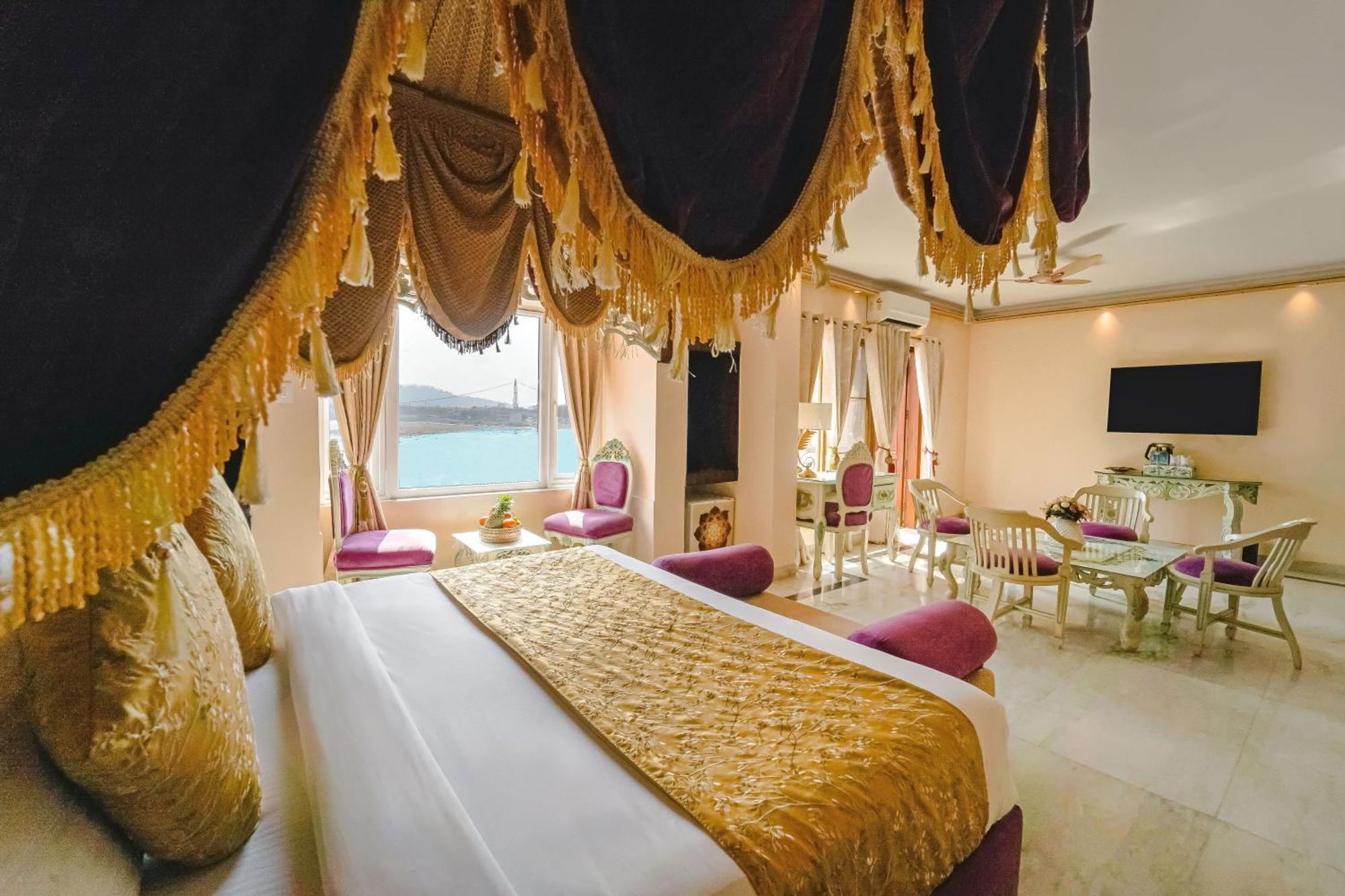 The Neeraj Ganga Heritage Palace Ришикеш Экстерьер фото